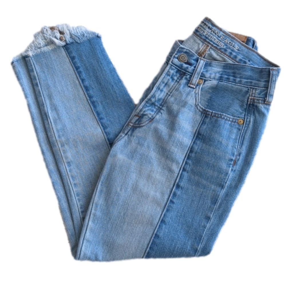 American Eagle Dual Denim Wash Vintage Hi Rise Raw Hem Blue Ankle Jeans Size 2